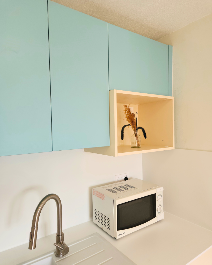 Détail de l'agencement haut et de la niche