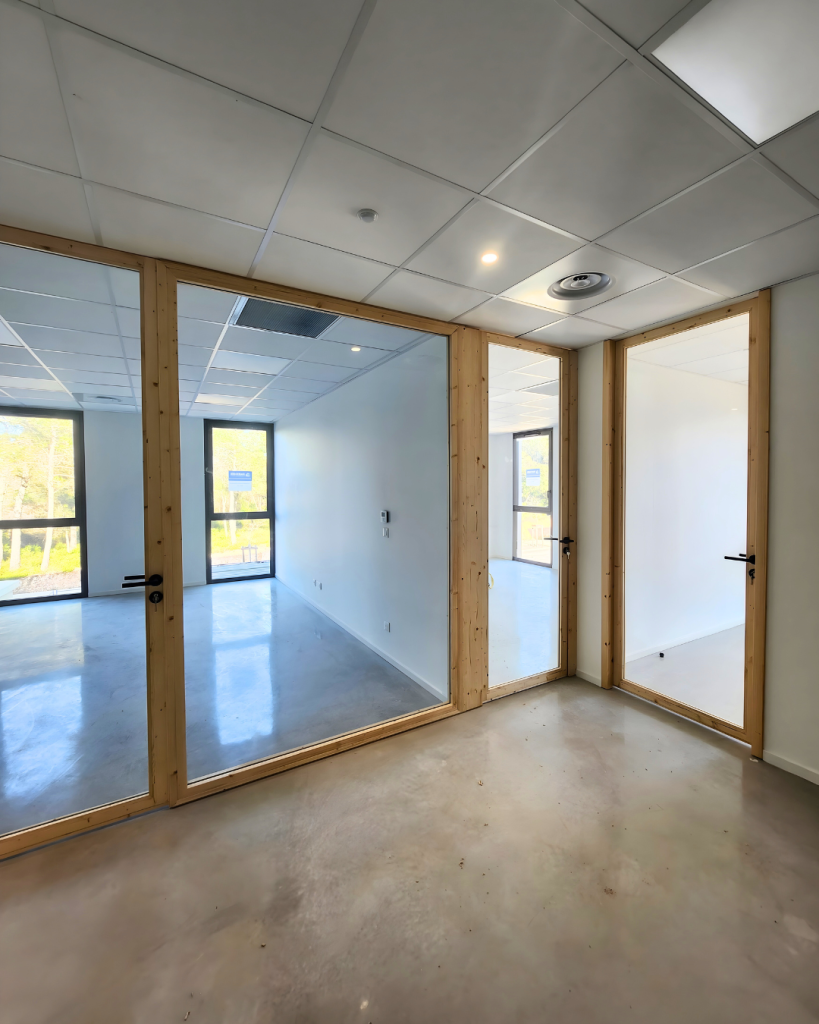Agencement de bureaux en perspective